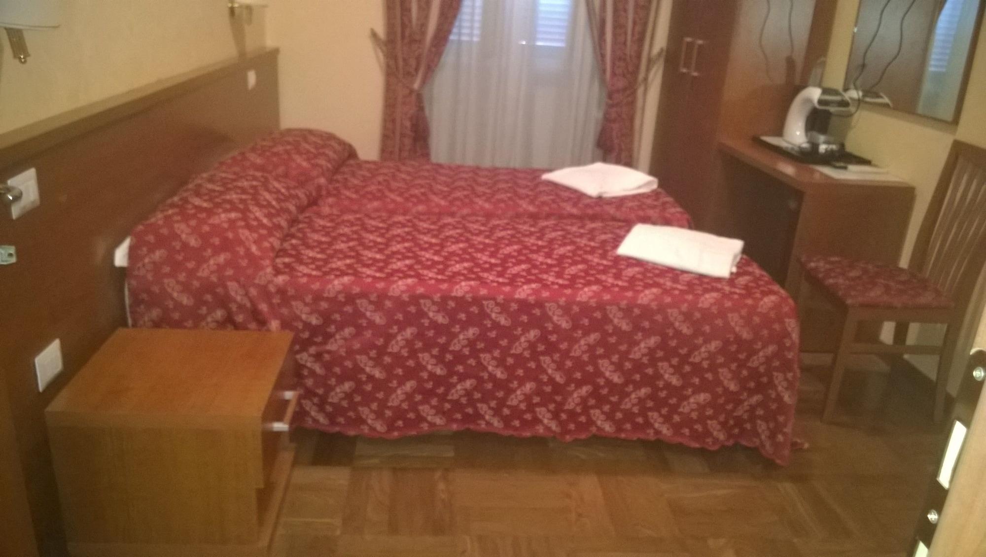 Toffa Place In Rome Bagian luar foto