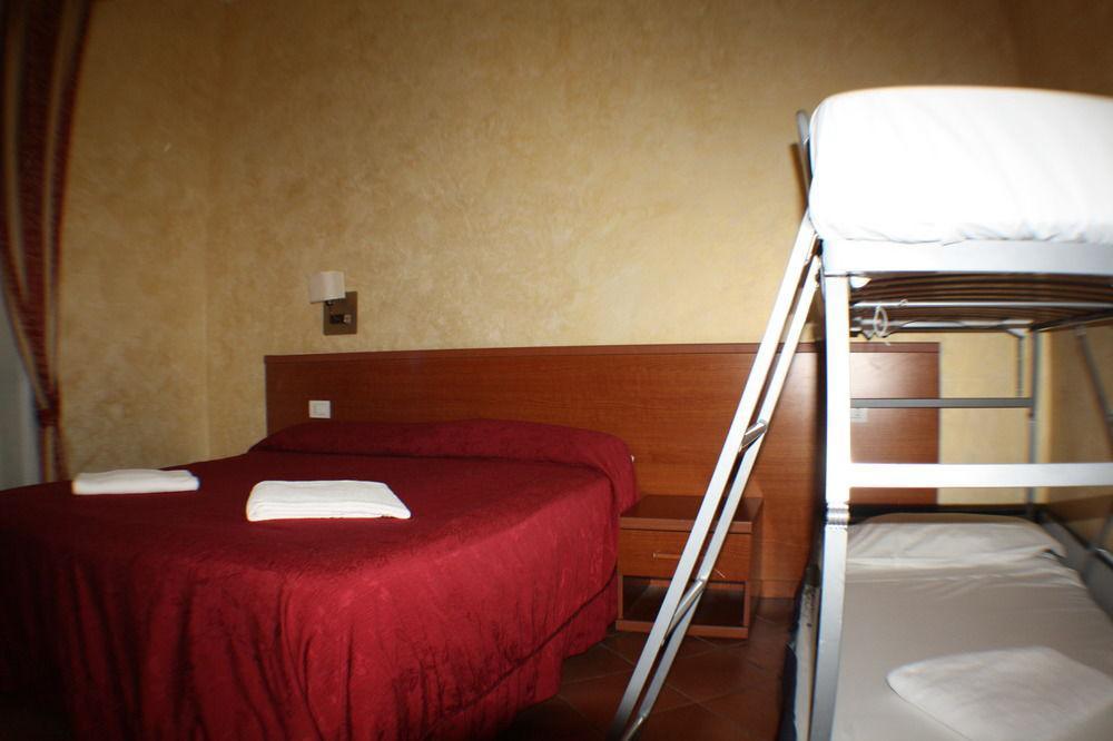 Toffa Place In Rome Bagian luar foto